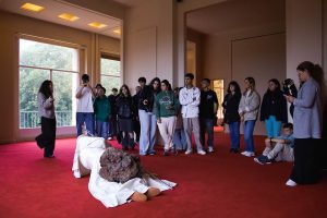 artigo-alunos_oficina_visitam_exposicao_fundacao_serralves